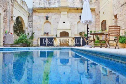 3 Bedroom House of Character For Sale in Mellieha