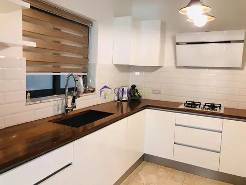 3 bedroom Maisonette to rent in Msida