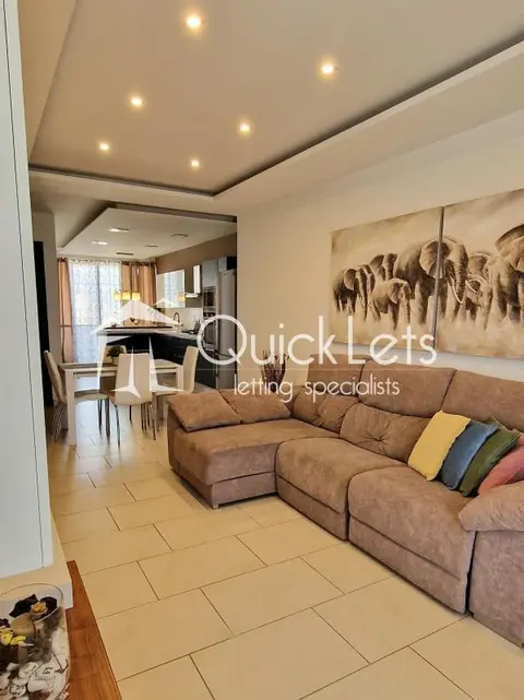 3 bedroom Apartment to rent in Kalkara