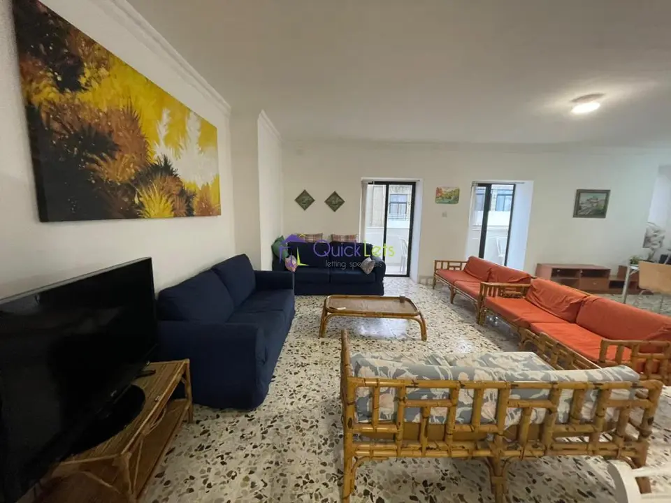 5 bedroom Apartment to rent in Ta' Xbiex