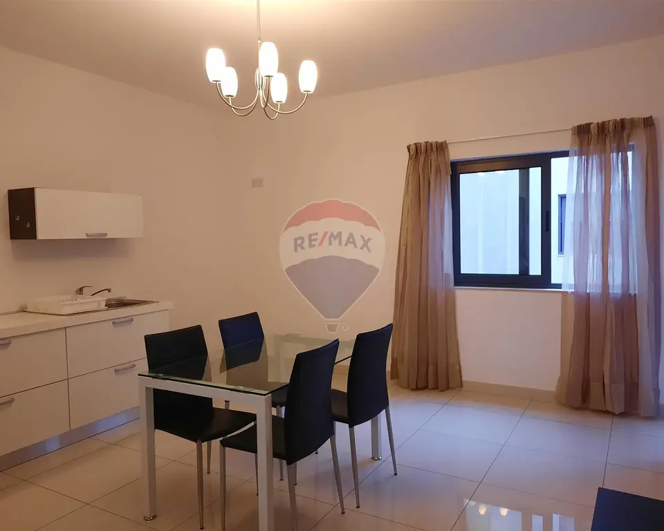 2 bedroom Apartment to rent in Gzira