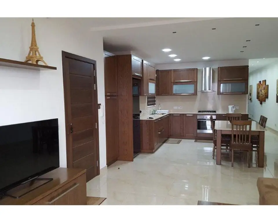 3 bedroom Apartment to rent in Qawra