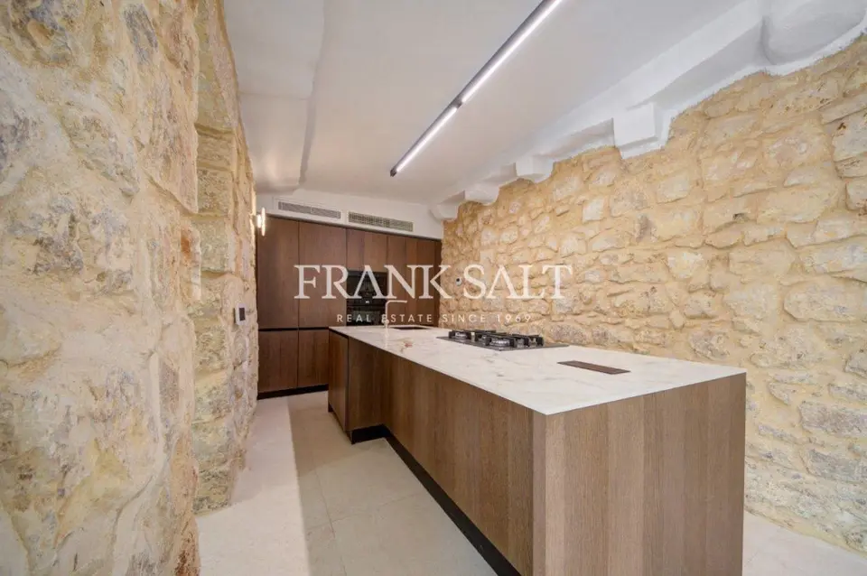 Zejtun Converted House of Character