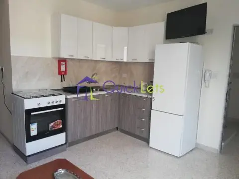 2 bedroom Apartment to rent in Bugibba