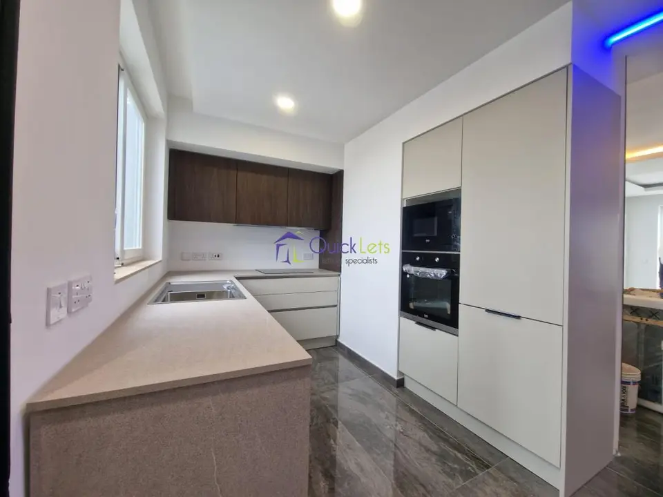 3 bedroom Penthouse to rent in Mellieha