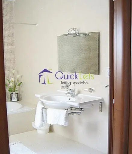 4 bedroom Apartment to rent in Zebbug
