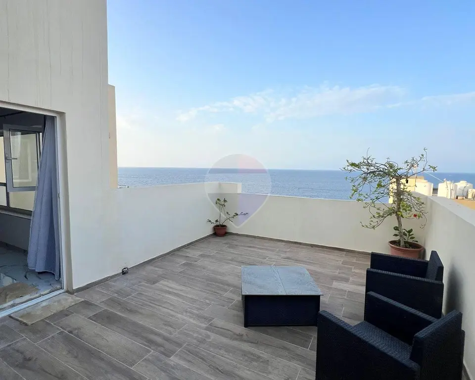 2 bedroom Penthouse to rent in Xghajra