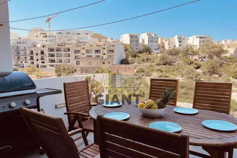 4 Bedroom Town House To Rent in St Julian's