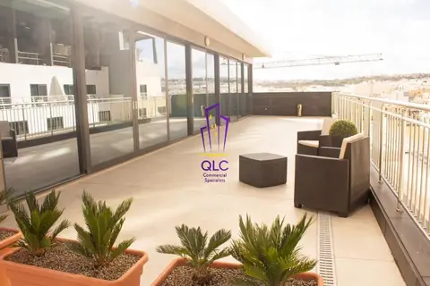 Office to rent in St. Julians