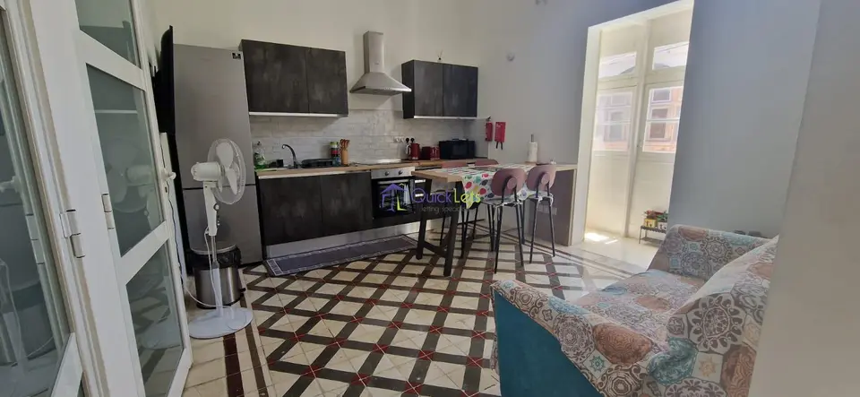 2 bedroom Maisonette to rent in Sliema