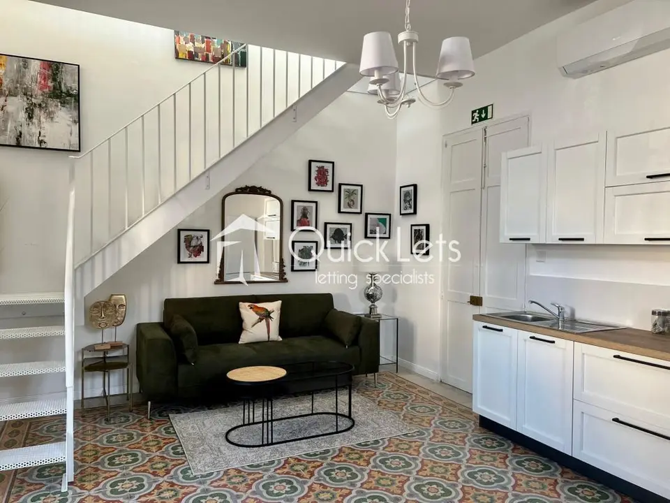 2 bedroom Apartment to rent in Hamrun