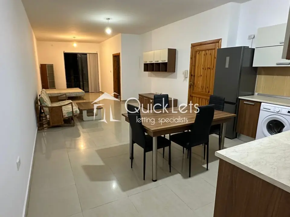 3 bedroom Apartment to rent in Imqabba