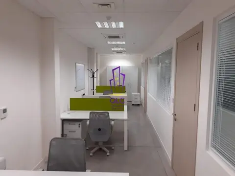 Office to rent in Mosta