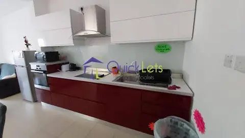 5 bedroom Townhouse to rent in St. Julians