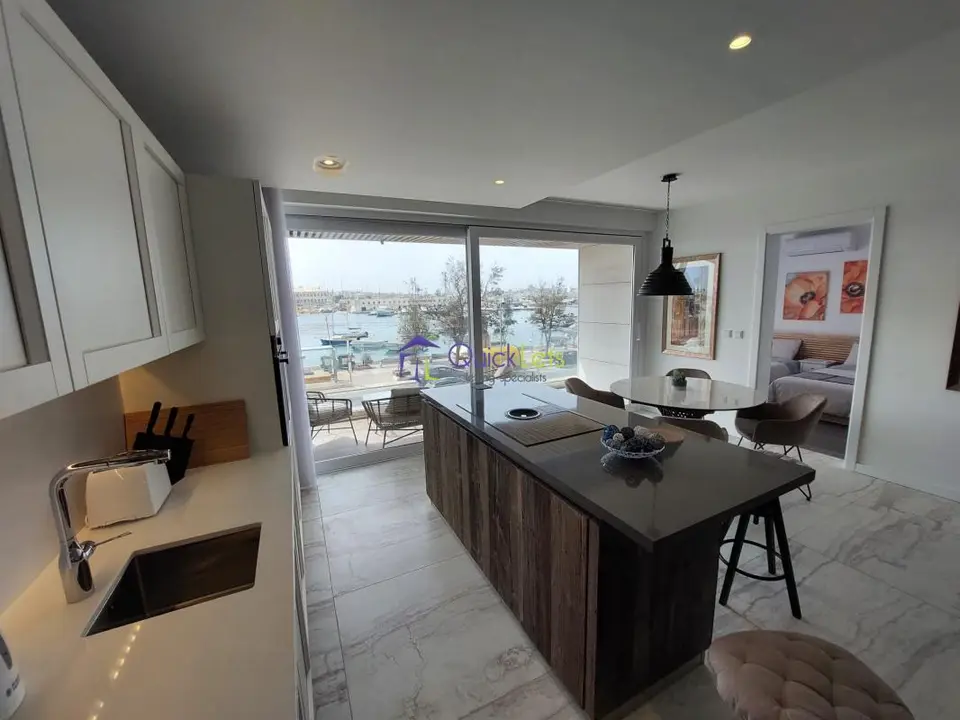 2 bedroom Apartment to rent in Sliema
