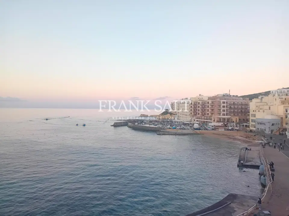 Marsalforn, Furnished Apartment