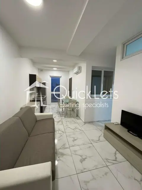 2 bedroom Apartment to rent in San Gwann