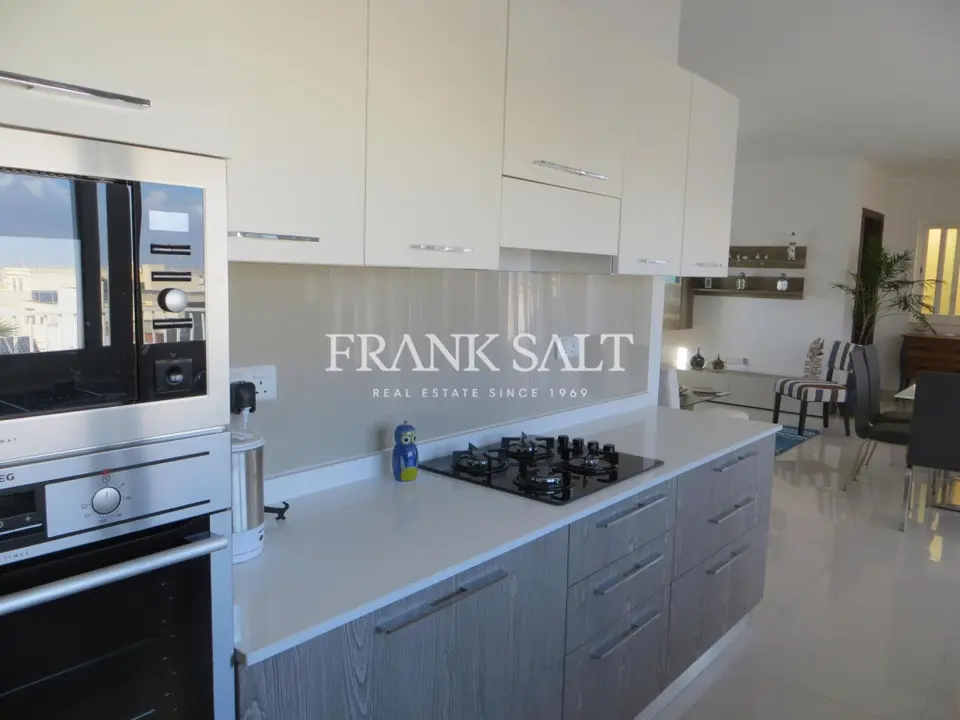 Zurrieq, Furnished Penthouse