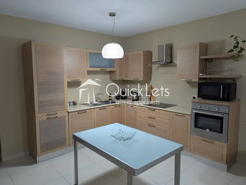 2 bedroom Apartment to rent in Sliema