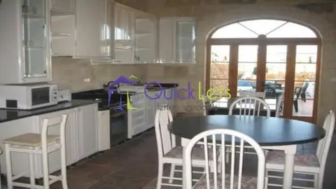 6 bedroom Farmhouse to rent in Gozo - San Lawrenz