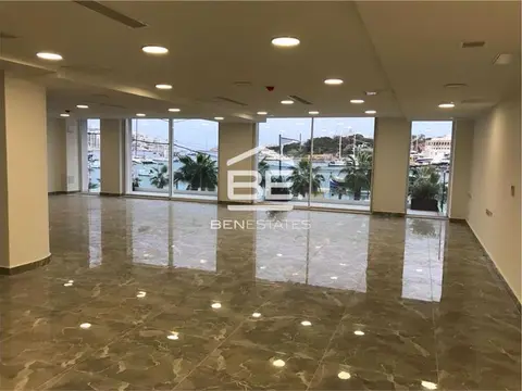Office to rent in Gzira