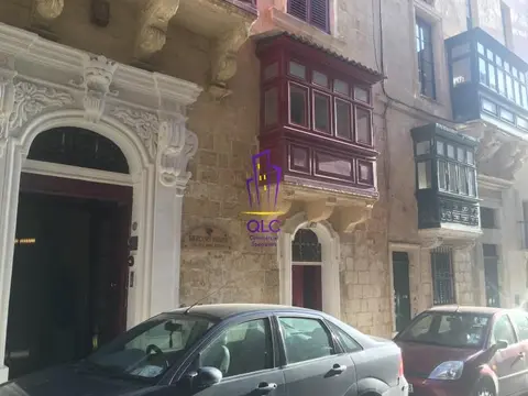 Office to rent in Valletta