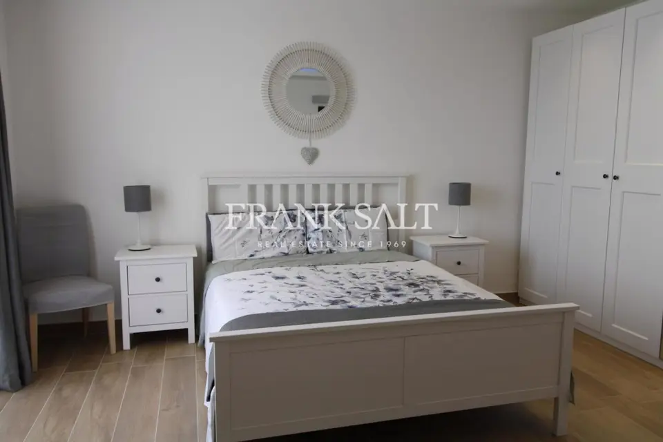 2 bedroom Apartment to rent in Ta' Xbiex
