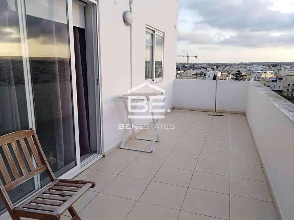 1 bedroom Penthouse for sale in L'Iklin