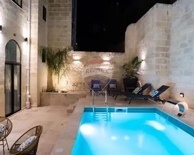 5 bedroom Townhouse to rent in Sliema
