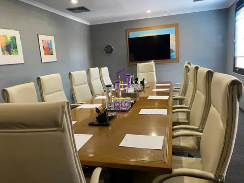 Office to rent in Lija