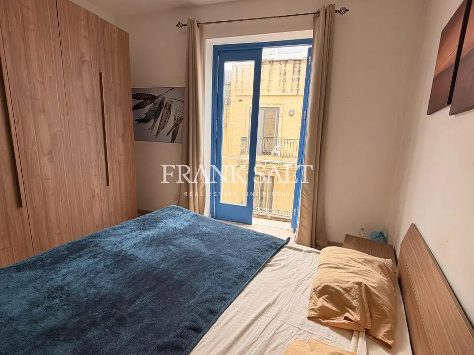 Sliema, Furnished Duplex Penthouse