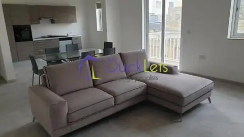 2 bedroom Penthouse to rent in Zurrieq