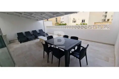 2 Bedroom Apartment To Rent in St Paul's Bay