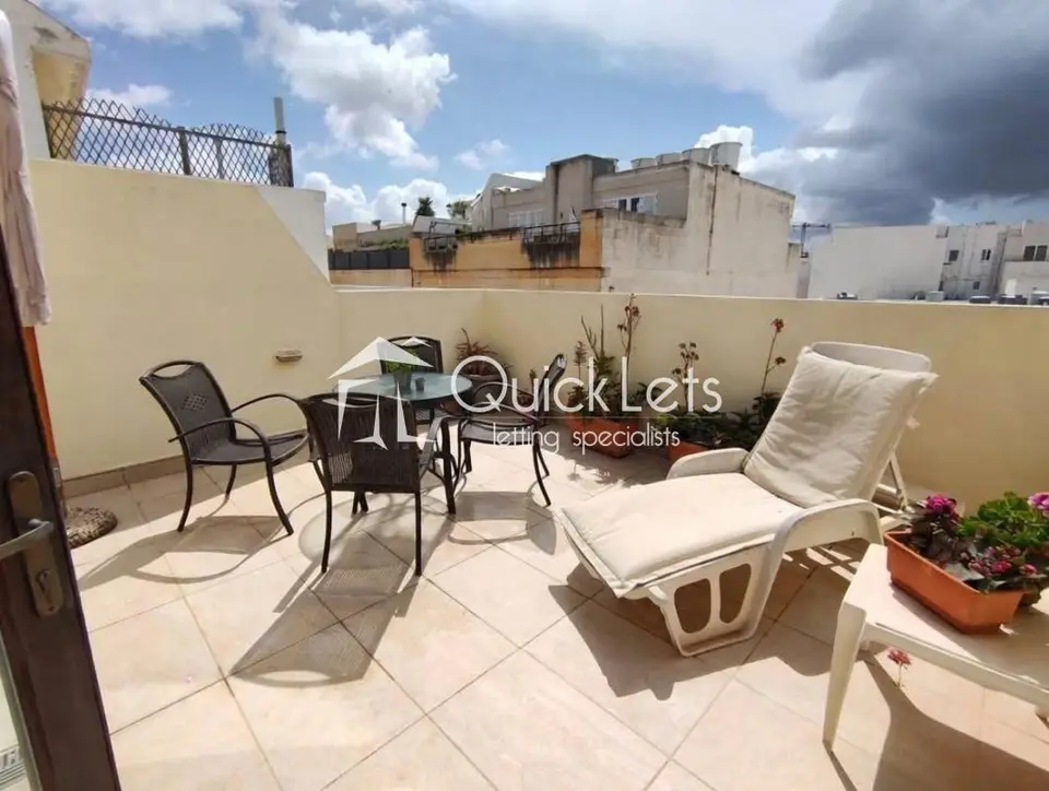1 bedroom Penthouse to rent in Sliema