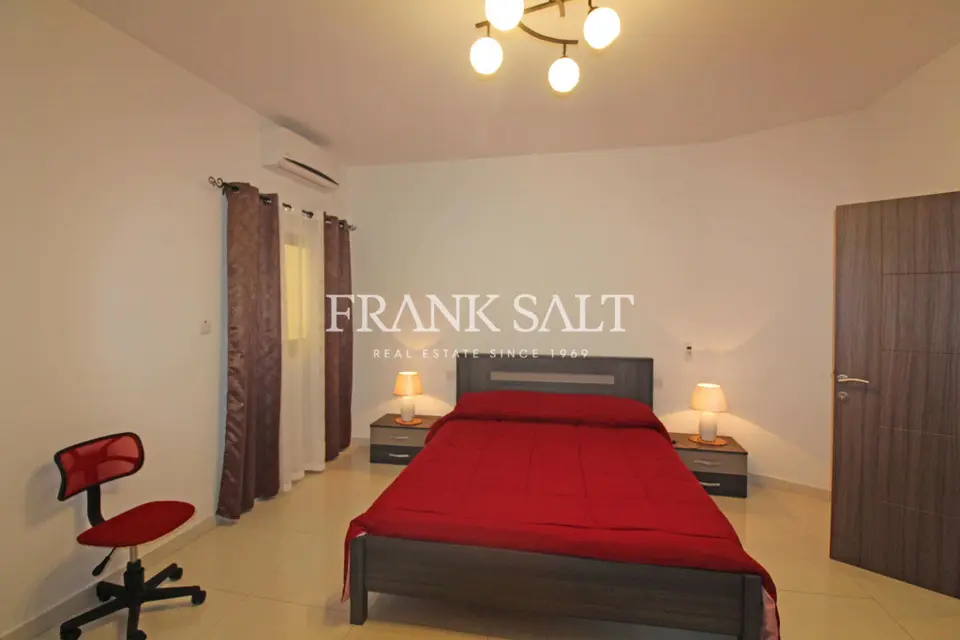 Fgura, Furnished Apartment