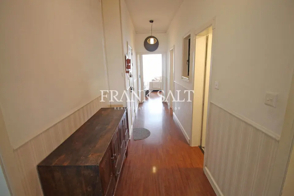 Sliema, Apartment