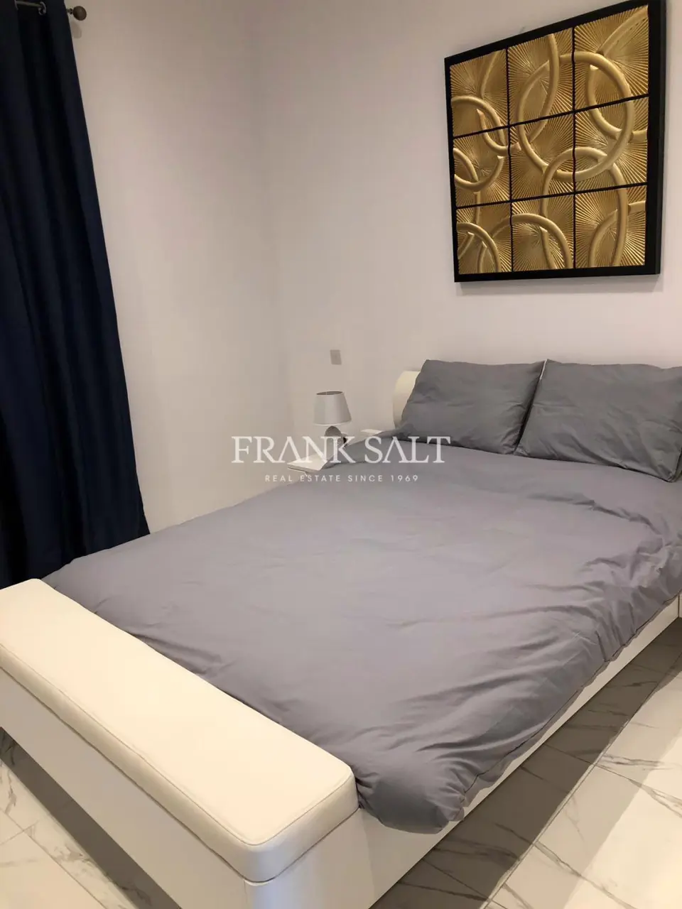 St Julians, Apartment
