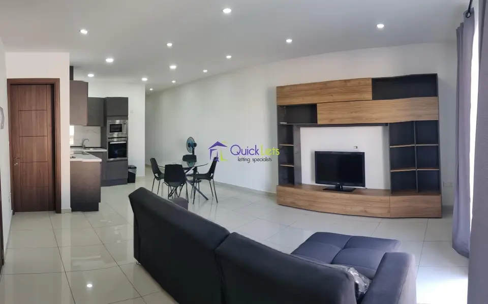 2 bedroom Apartment to rent in Tarxien