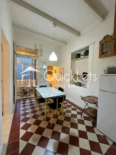 2 bedroom Maisonette to rent in Marsaskala