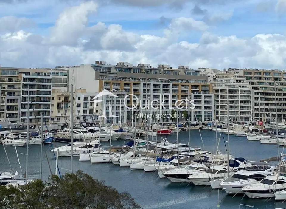 2 bedroom Top Floor Apartment to rent in Pieta