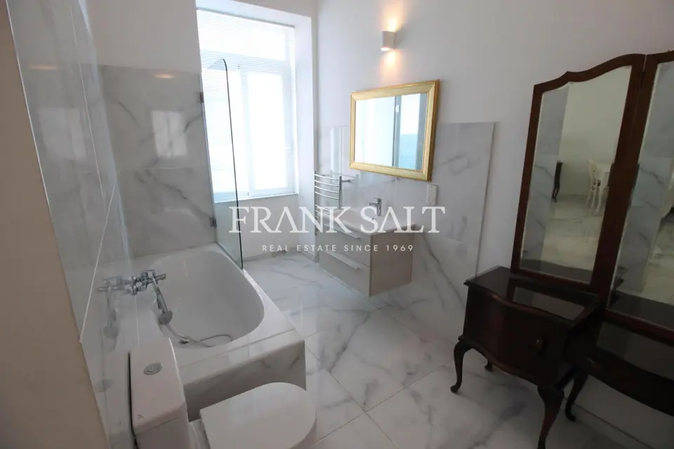 Sliema, Apartment