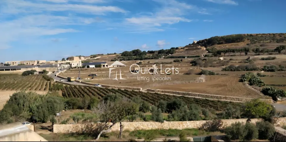2 bedroom Penthouse to rent in Gozo - Kercem