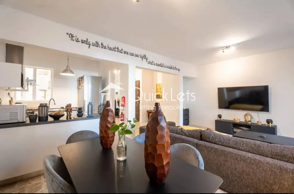 2 bedroom Apartment to rent in Sliema