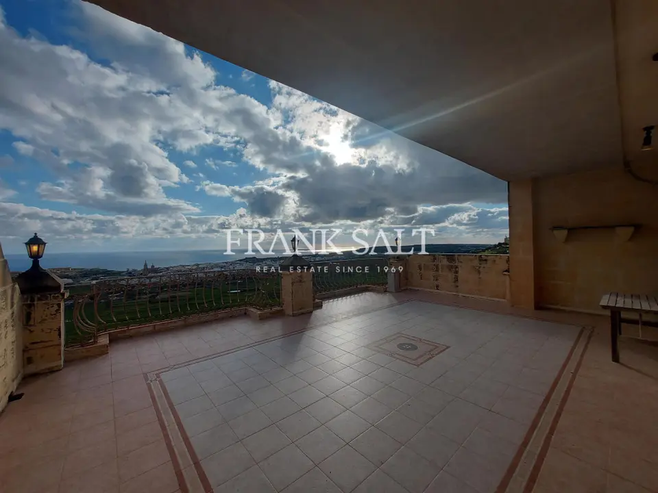 Nadur, Furnished Penthouse