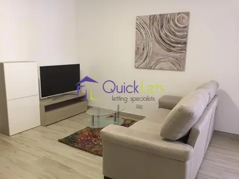 2 bedroom Apartment to rent in Gzira