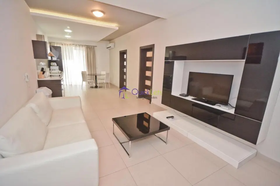 2 bedroom Apartment to rent in Sliema