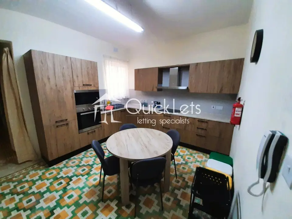 3 bedroom Apartment to rent in Sliema