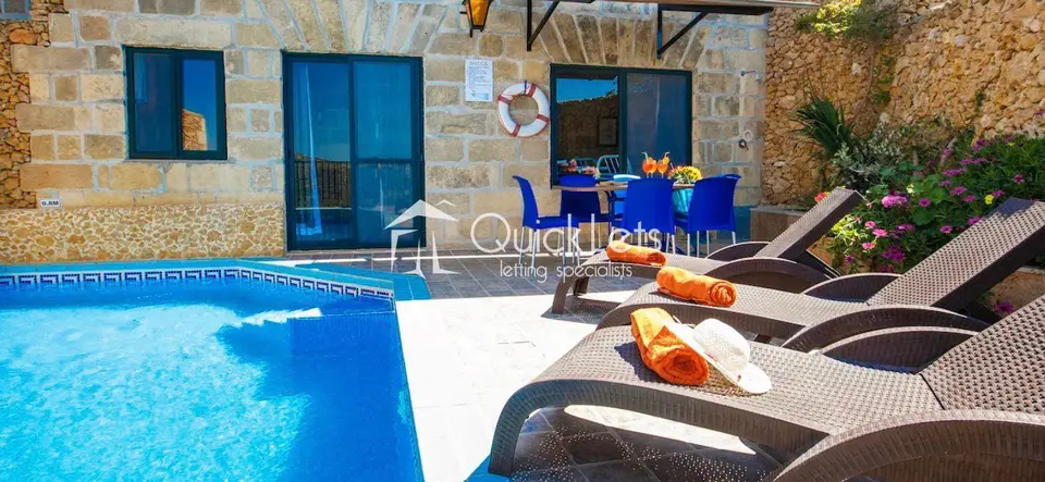 4 bedroom Farmhouse to rent in Gozo - Xaghra