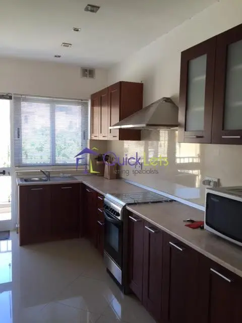 1 bedroom Penthouse to rent in Gzira