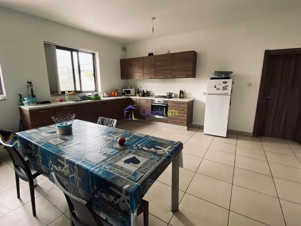 3 bedroom Room to rent in Msida
